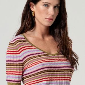 Pull col en V rayé Rose